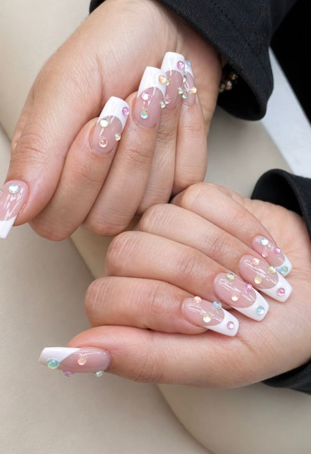 French avec strass irisés